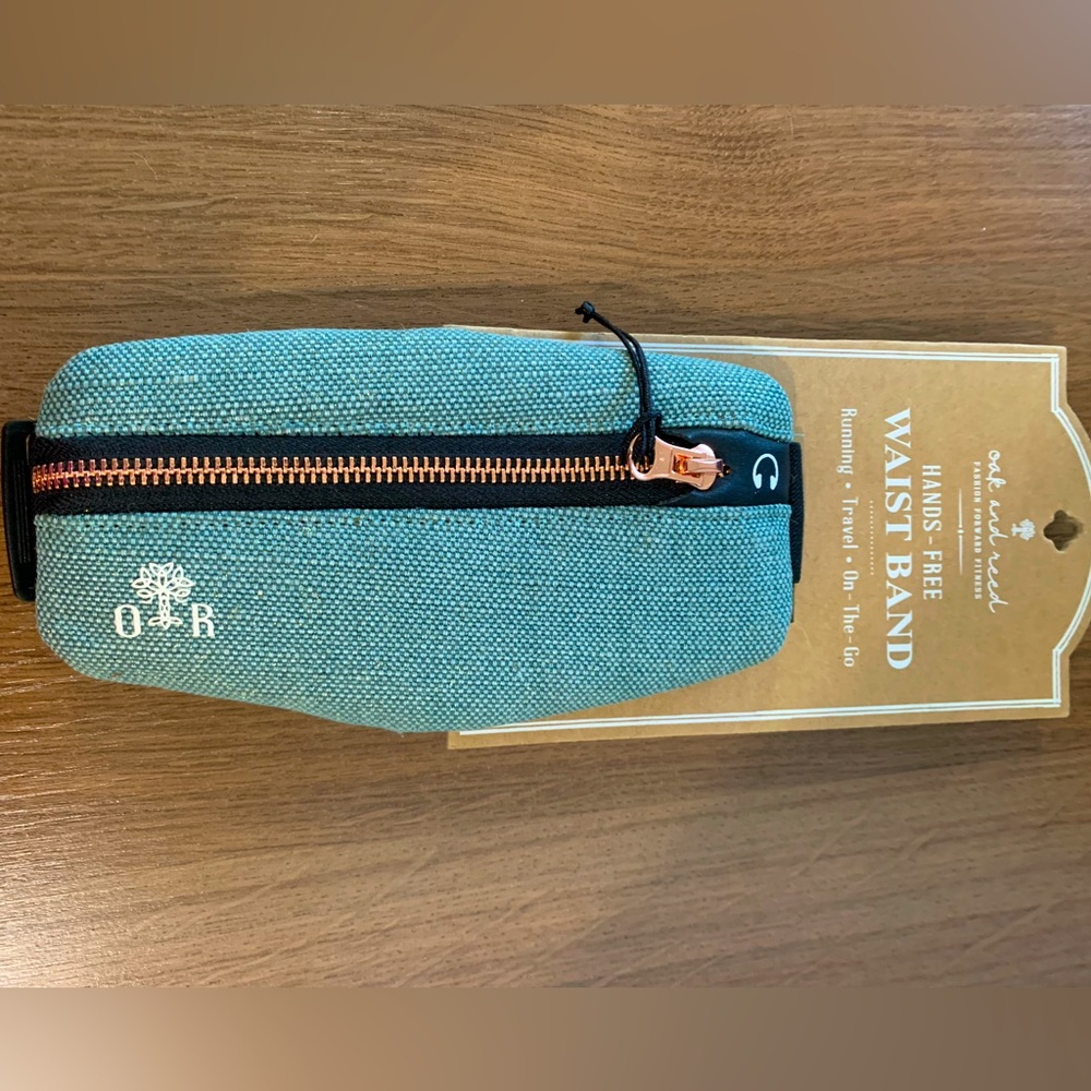 Oak & Reed green belt bag pouch stretchy adjustable waist band